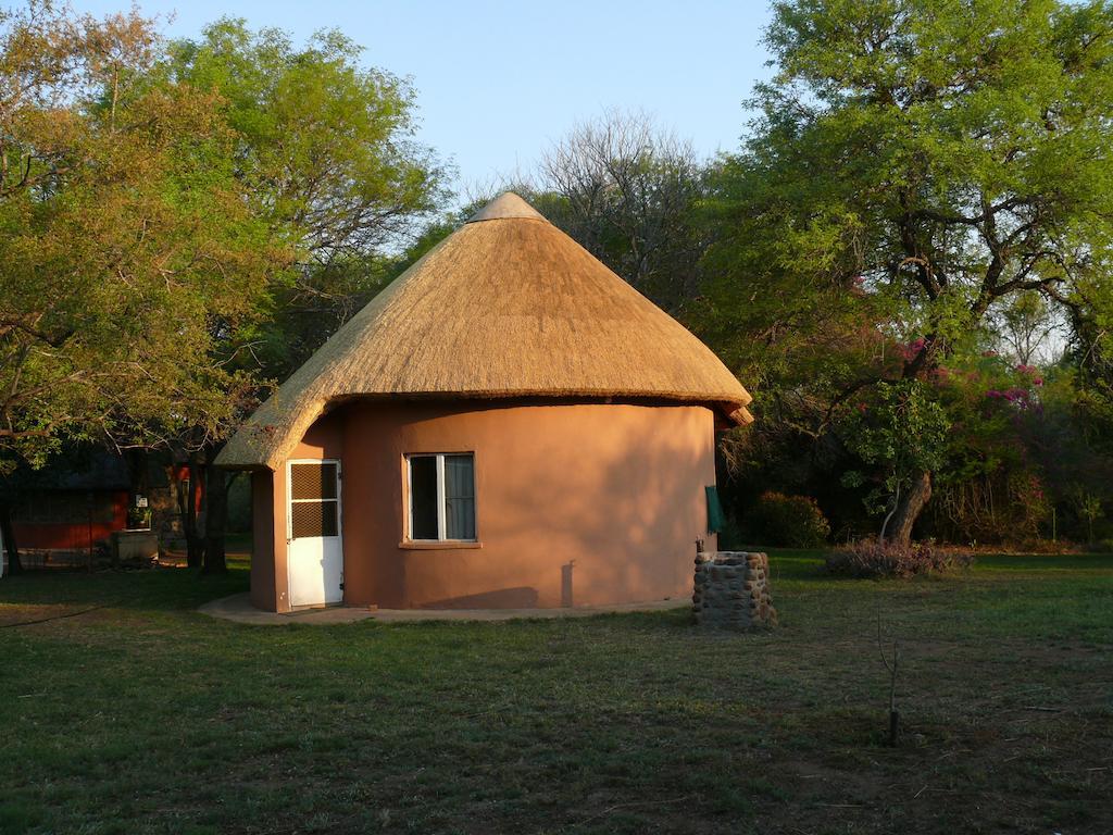 Amanzimlotzi Riverside Bush Camp Hoedspruit Room photo